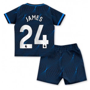 Chelsea Reece James #24 Koszulka Wyjazdowych Dziecięca 2023-24 Krótki Rękaw (+ Krótkie spodenki)